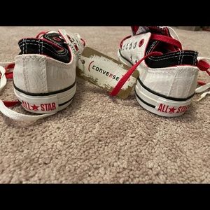 RARE COLLECTORS ITEM limited edition Converse (product) RED